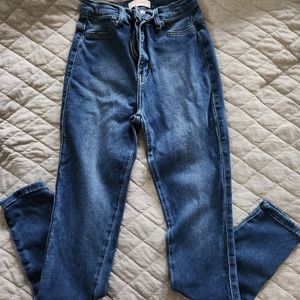 Vibrant M.I.U Jeans 7/27